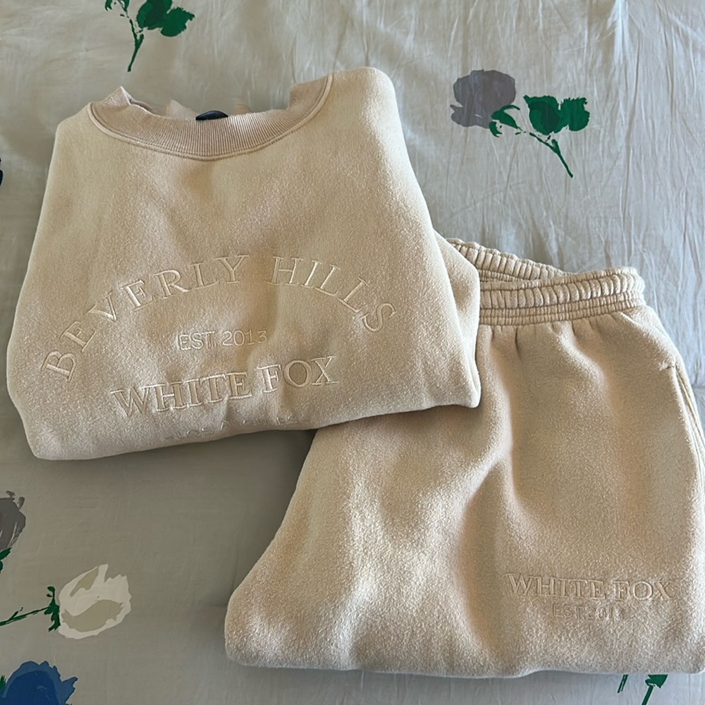 White Fox Sweatset